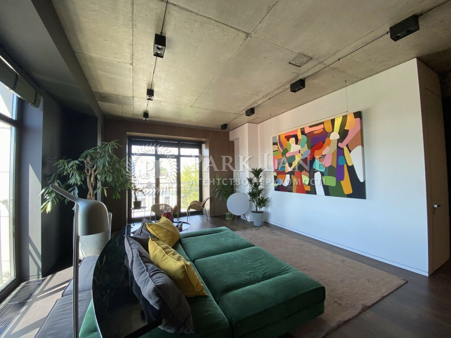 Аренда 4к квартиры в Киеве,  КД Tarasovskiy Apartments, Тарасовская ул., 9В 19