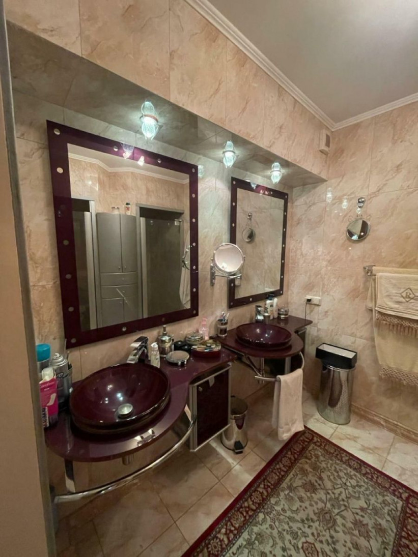 Аренда 3к квартиры в Киеве,  Орлика Филиппа ул., 6 13