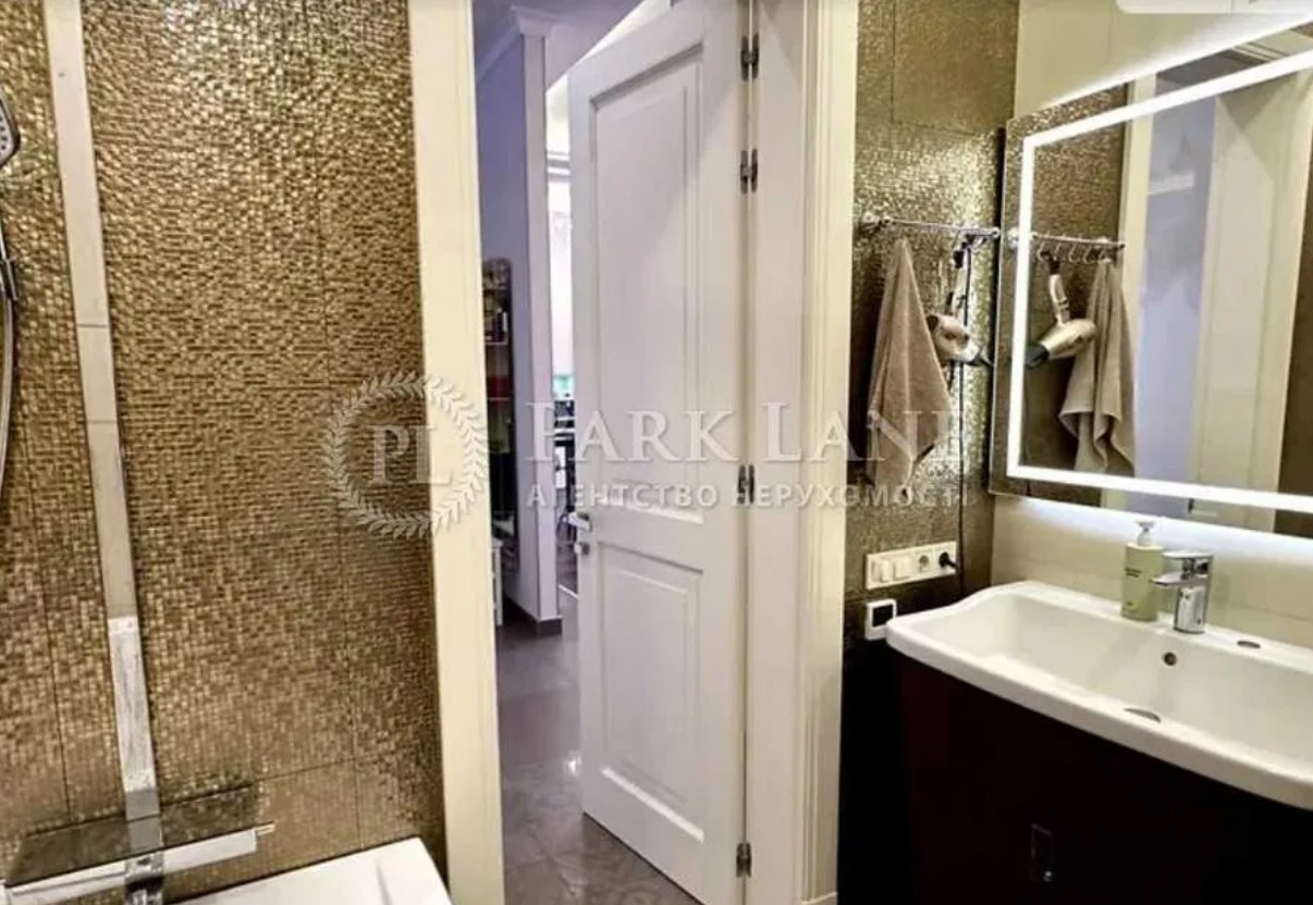 Продажа 2к квартиры в Киеве,  Владимирская ул., 81 2