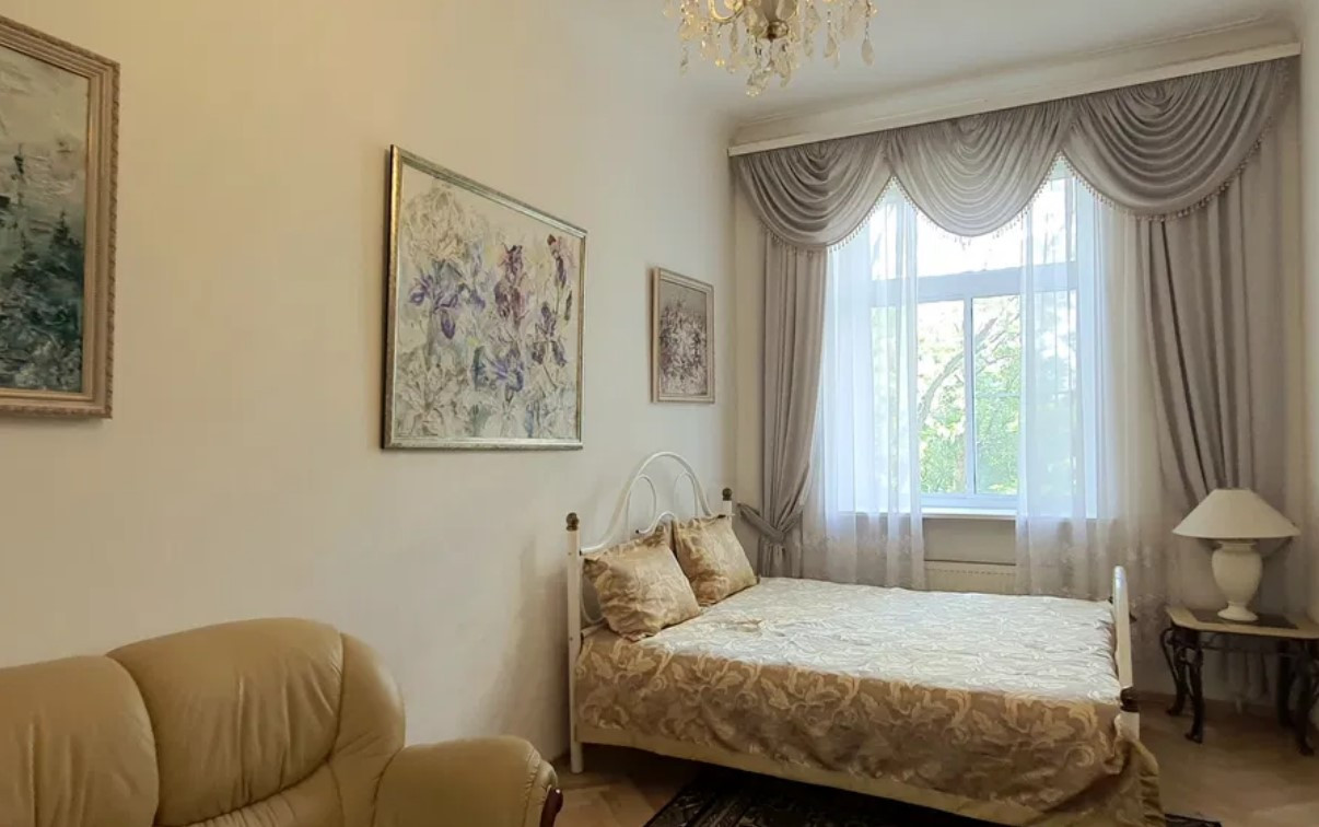 Продажа 3к квартиры в Киеве,  Бехтеревский переулок, 13А 15