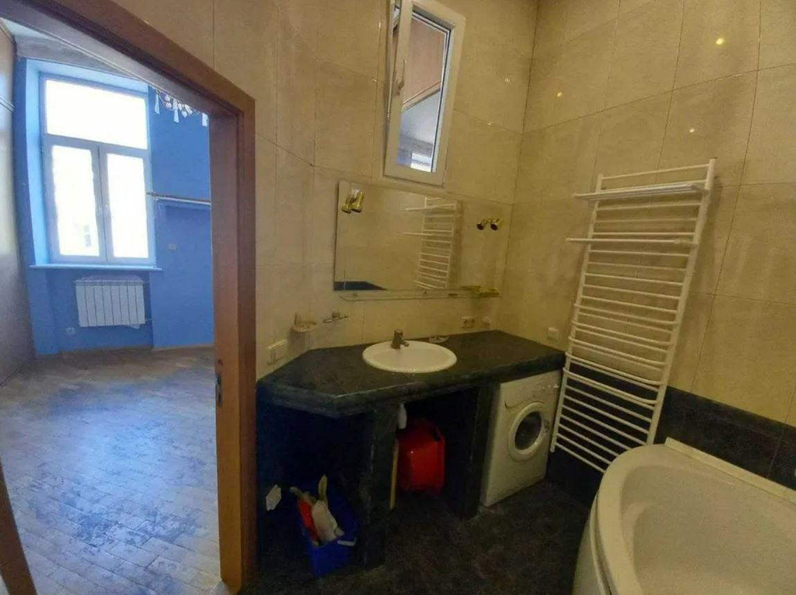 Продажа 3к квартиры в Киеве, Богдана Хмельницкого ул., 35/1 4