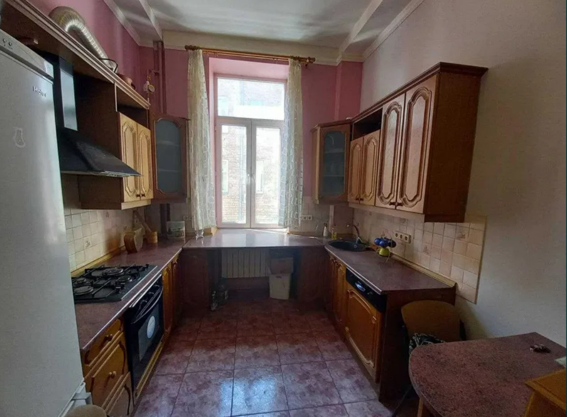 Продажа 3к квартиры в Киеве, Богдана Хмельницкого ул., 35/1 6