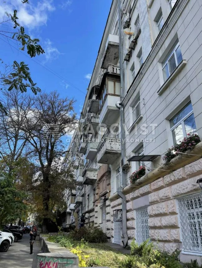 Продажа 4к квартиры в Киеве,  Обсерваторная ул., 10 13