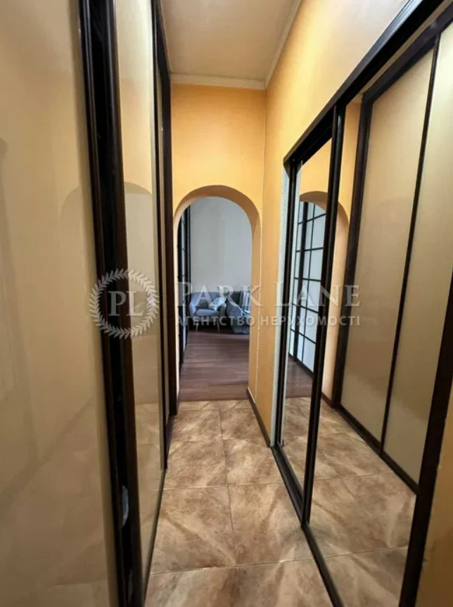 Продажа 2к квартиры в Киеве,  Михайловский переулок, 16/16 6