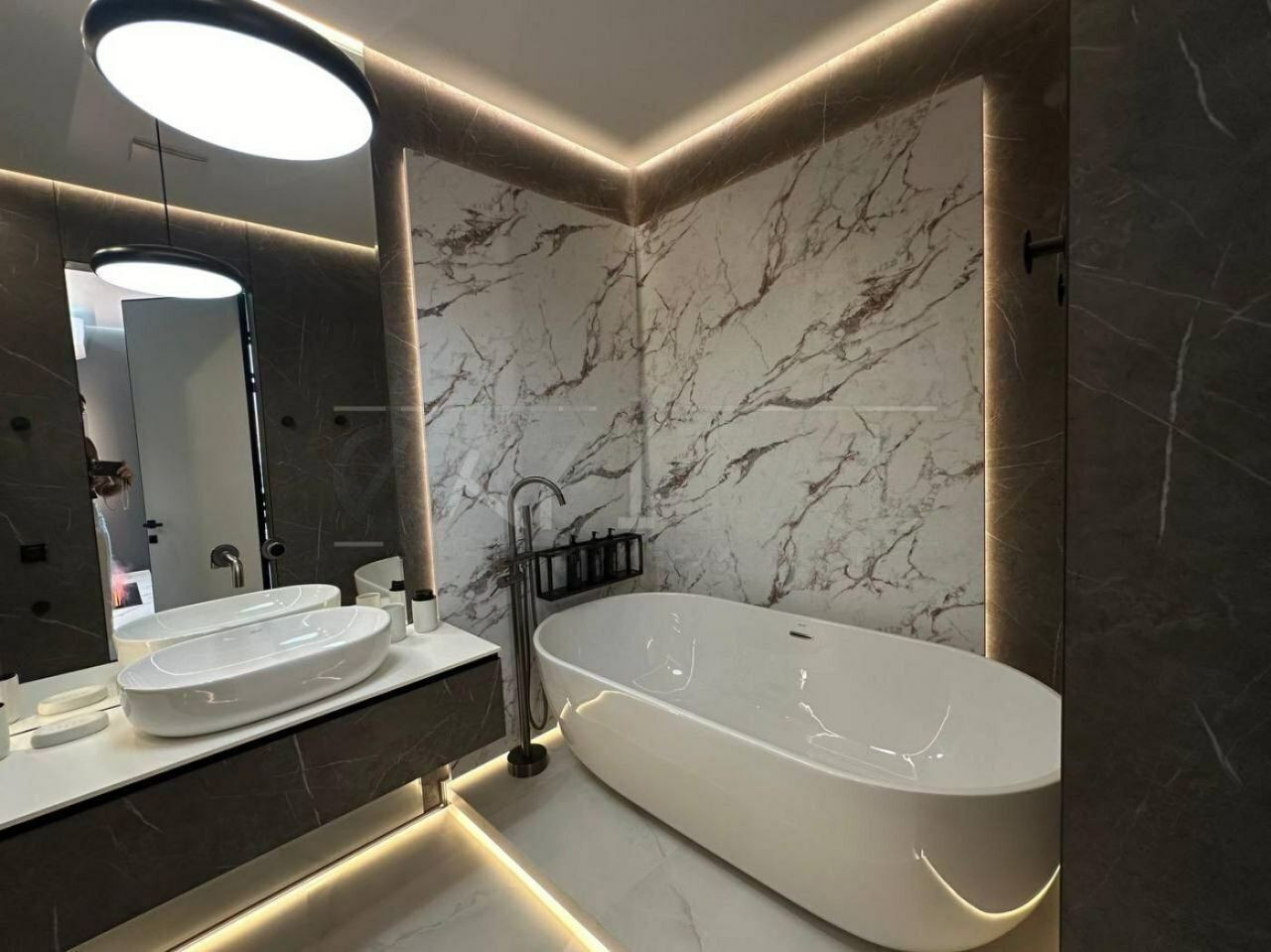 Аренда 3к квартиры в Киеве, ЖК Бульвар Фонтанов, Саперне Поле ул., 5 3