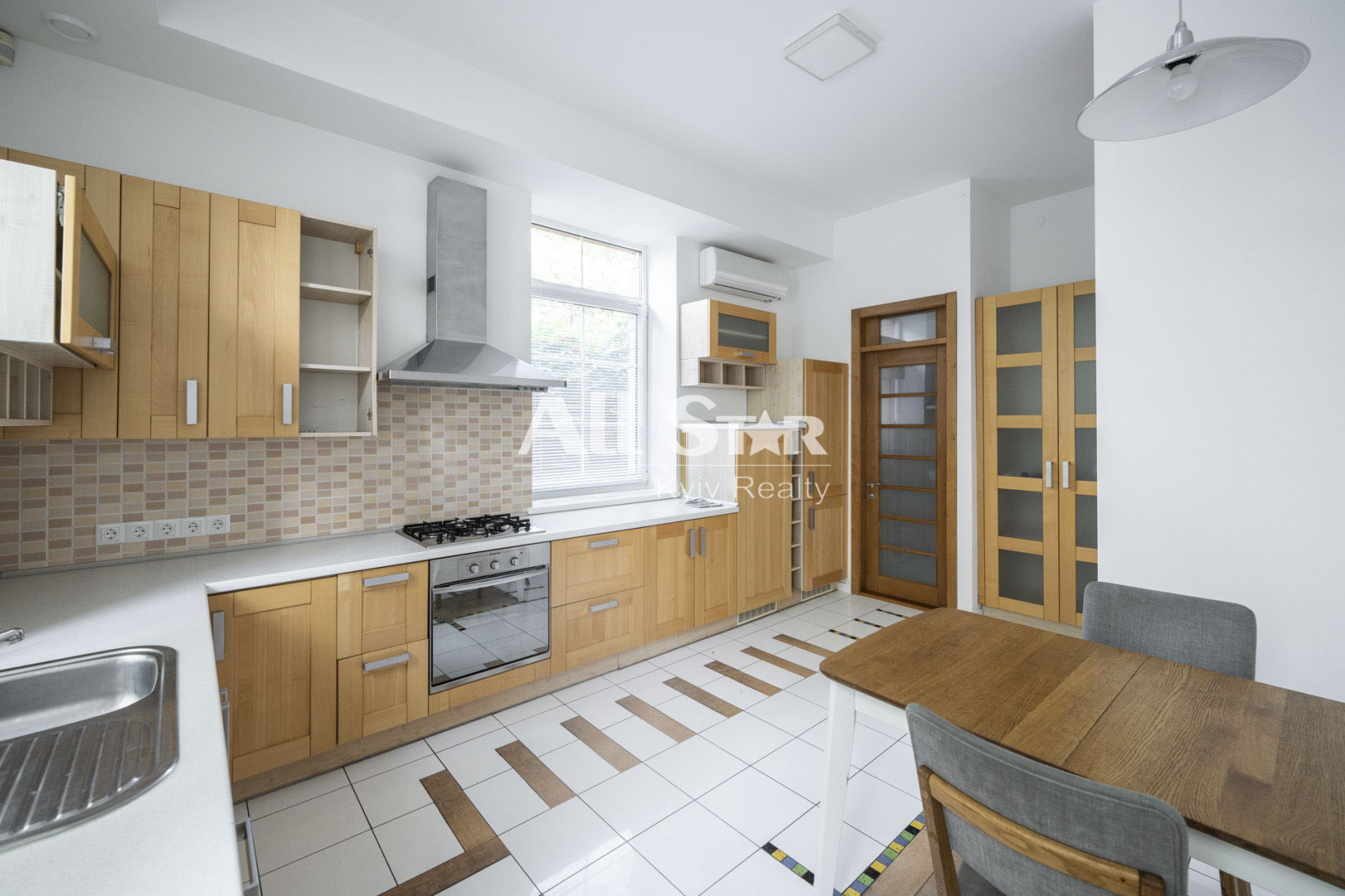 Аренда 5к дома в Киеве,  Ольшанская ул., 9a 6