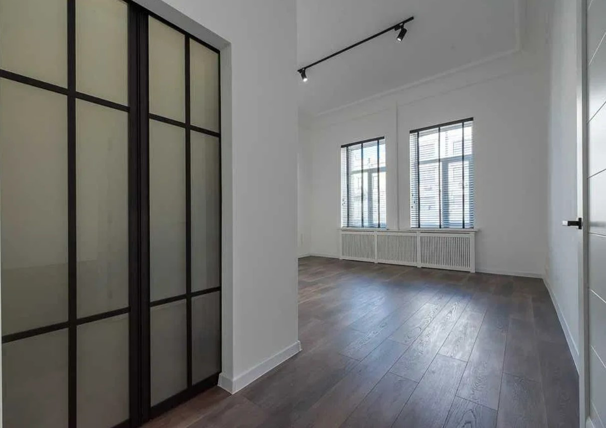 Продажа 3к квартиры в Киеве,  Богдана Хмельницкого ул., 8