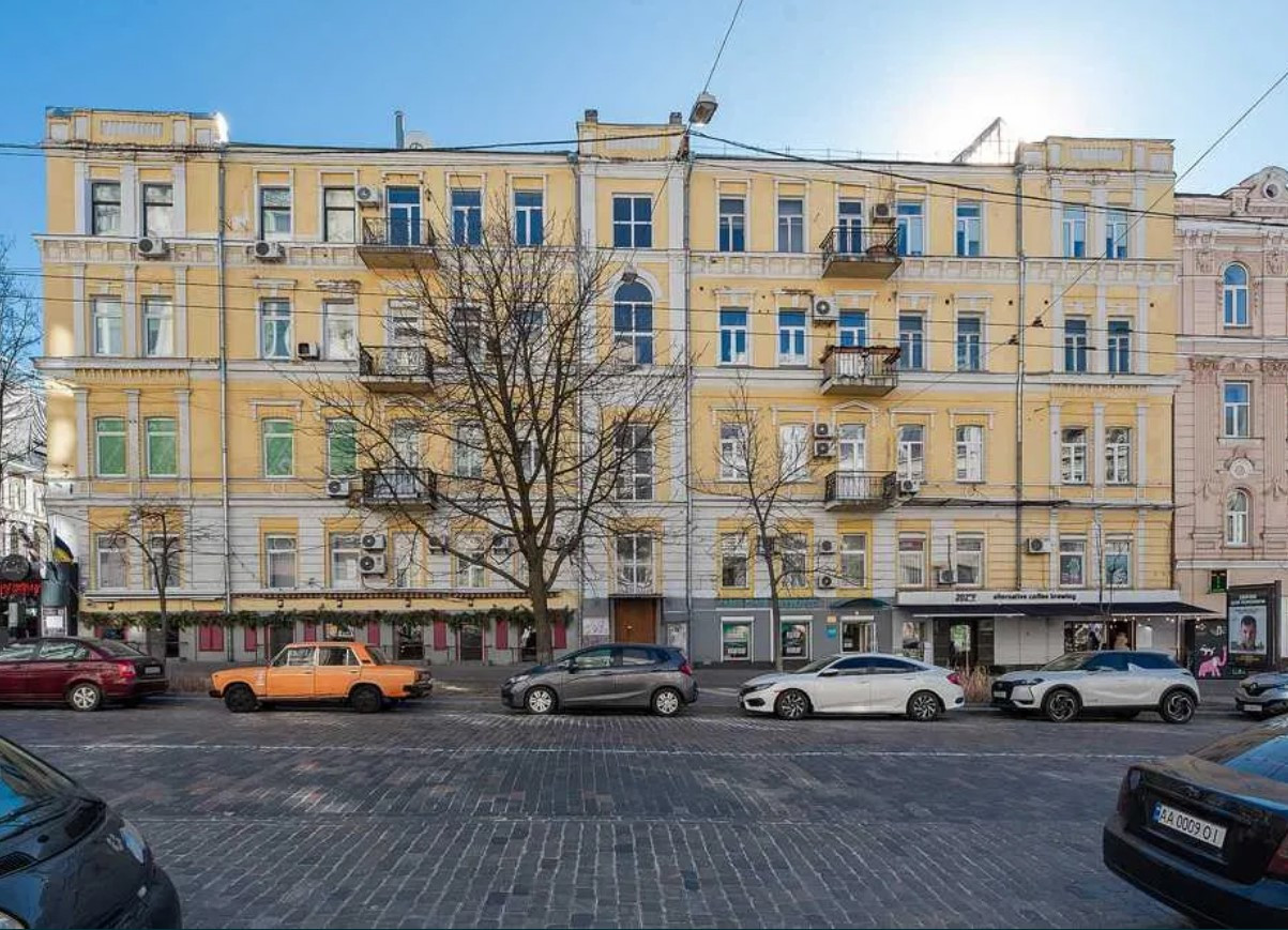 Продажа 3к квартиры в Киеве,  Богдана Хмельницкого ул., 18