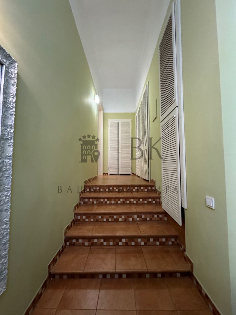 Аренда 3к квартиры в Киеве,  Заньковецкой ул., 6 13