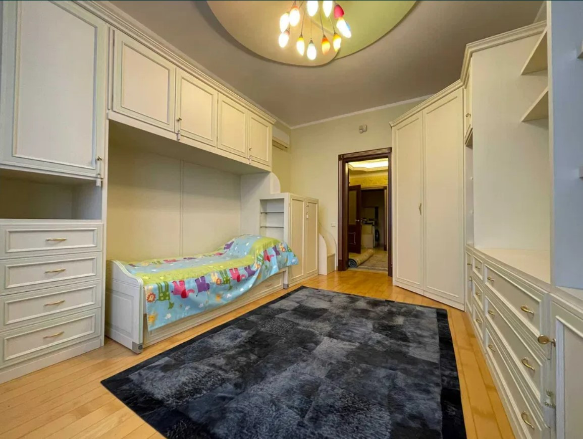 Аренда 3к квартиры в Киеве,  Кудрявский спуск, 3Б 8