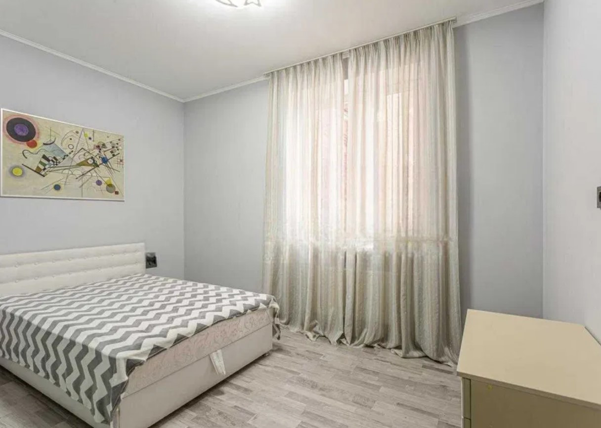 Аренда 4к квартиры в Киеве,  Лабораторный переулок, 6 13