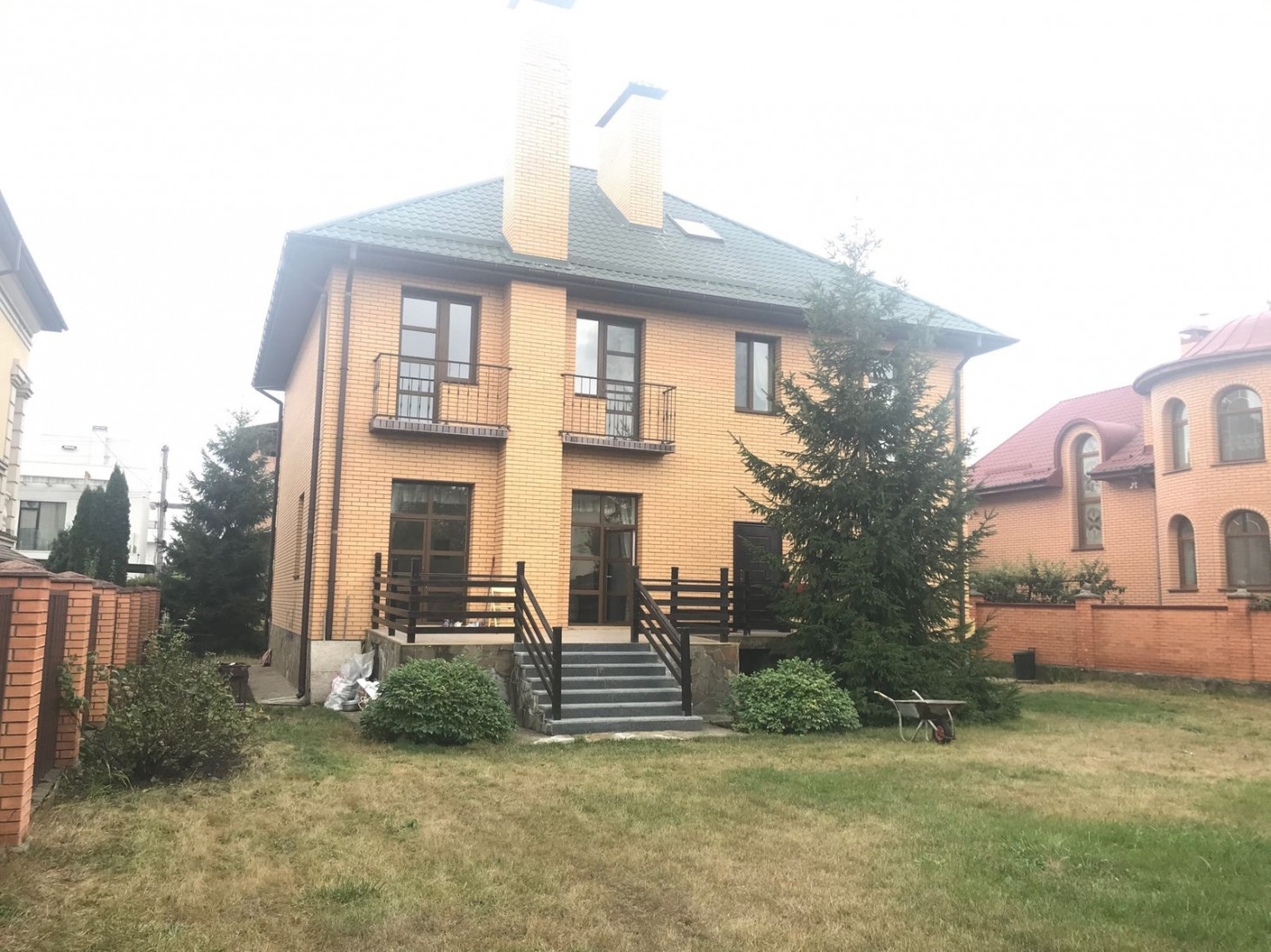 Аренда 5к дома в Киеве,  Богатырская ул., 30А 0