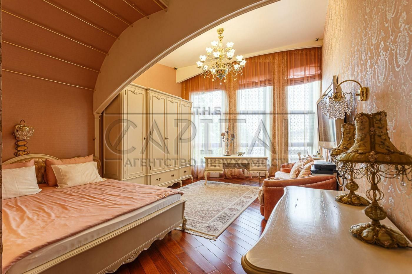 Аренда 5к дома в Киеве,  Богатырская ул., 10