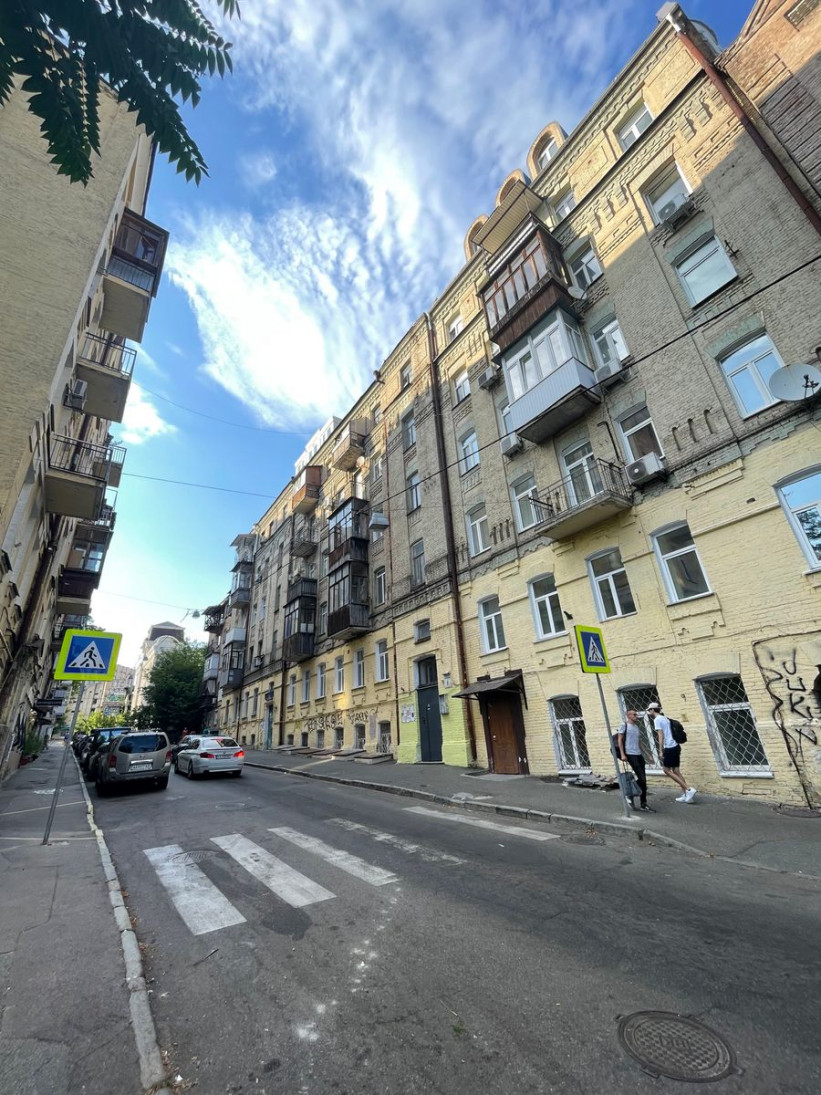 Аренда 5к квартиры в Киеве,  Чеховский переулок, 8 2