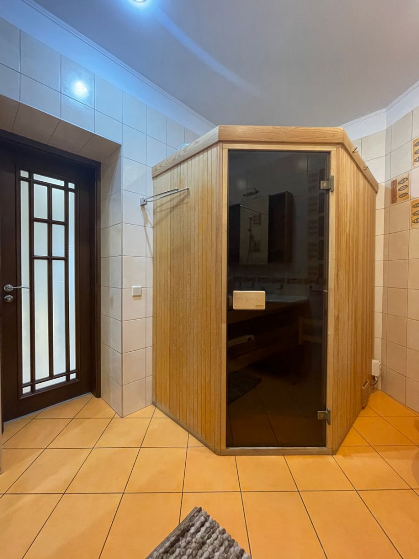 Аренда 5к квартиры в Киеве,  Чеховский переулок, 8 4