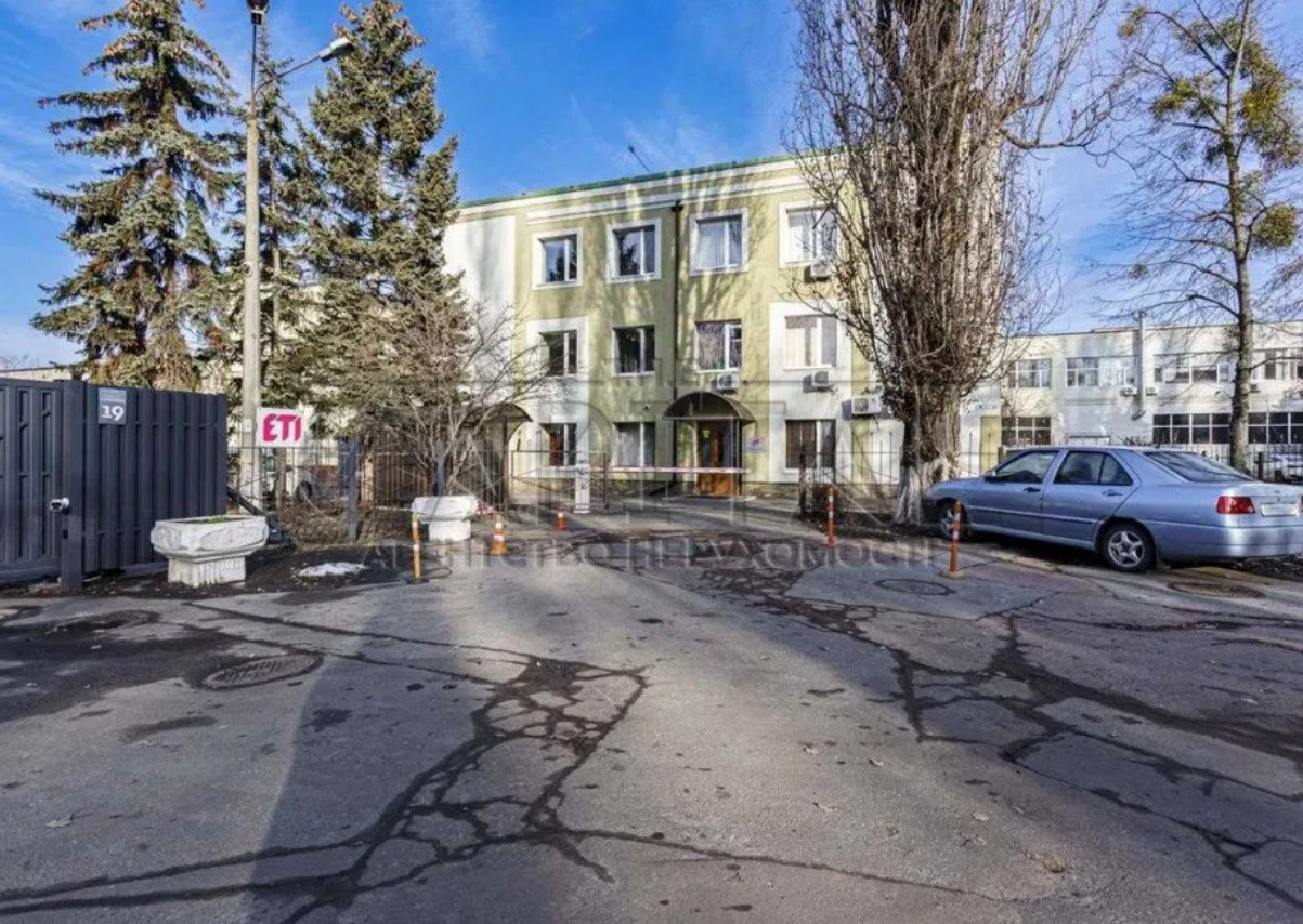 Аренда здания в Киеве,  Академика Туполева ул., 0