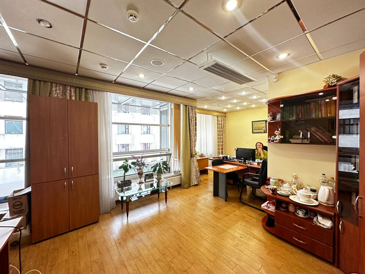 Оренда будівлі в Києві,  Ковніра Степана вул. (Ластівського вул.), 5 3