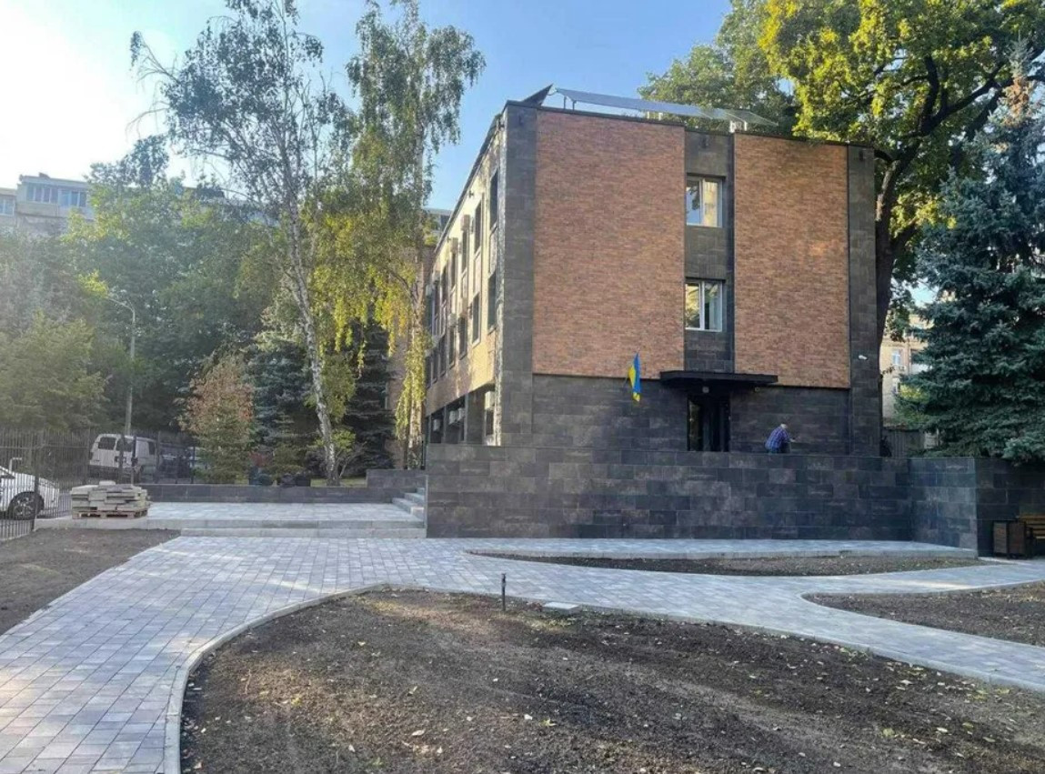 Аренда здания в Киеве, Политехническая ул., 1