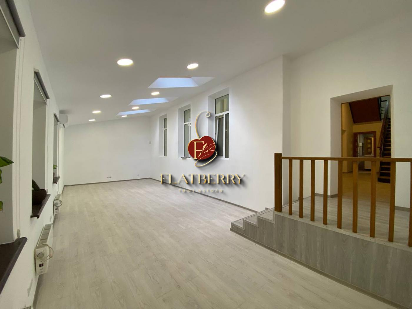 Аренда 9к здания в Киеве,  Редутная ул., 58 1