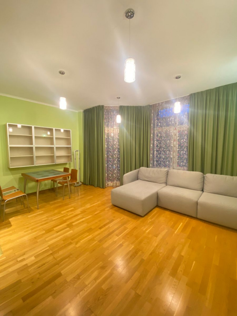 Аренда 3к квартиры в Киеве,  Владимирская ул., 49А 0