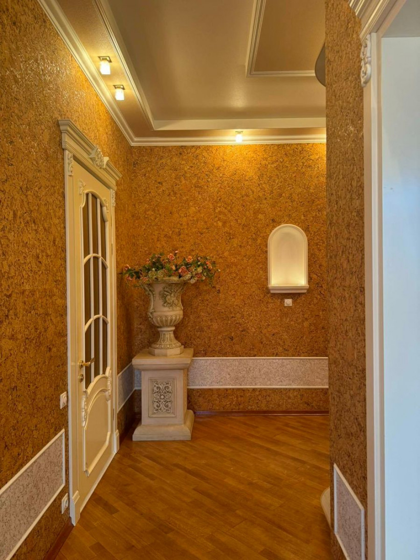 Аренда 3к квартиры в Киеве,  Крещатик ул., 15 8