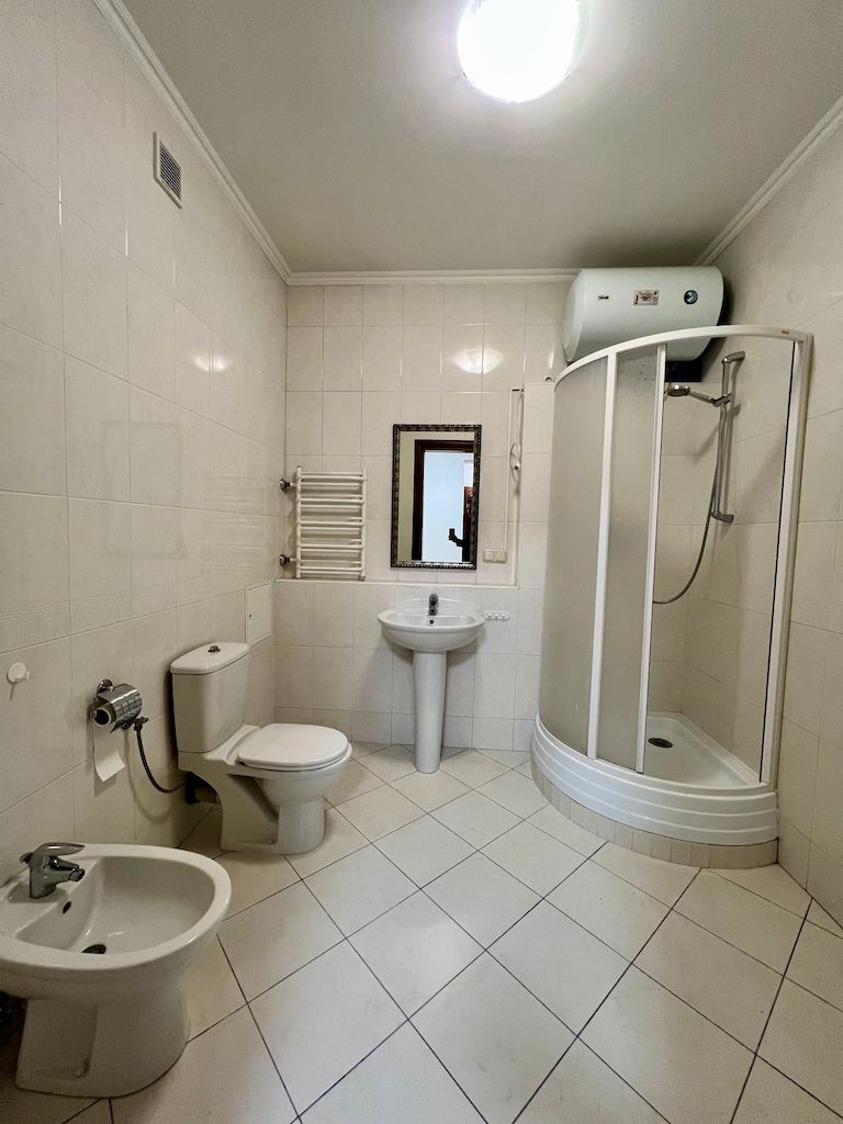 Продажа 4к квартиры в Киеве,  Паторжинского ул., 14 3