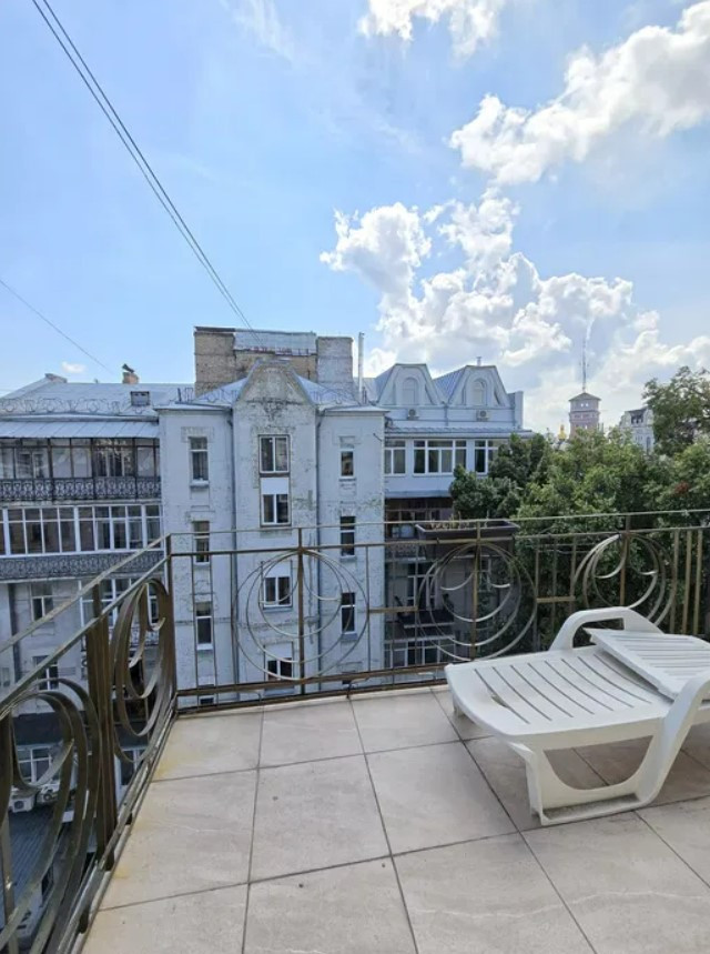 Продажа 2к квартиры в Киеве,  Большая Житомирская ул., 6А 3