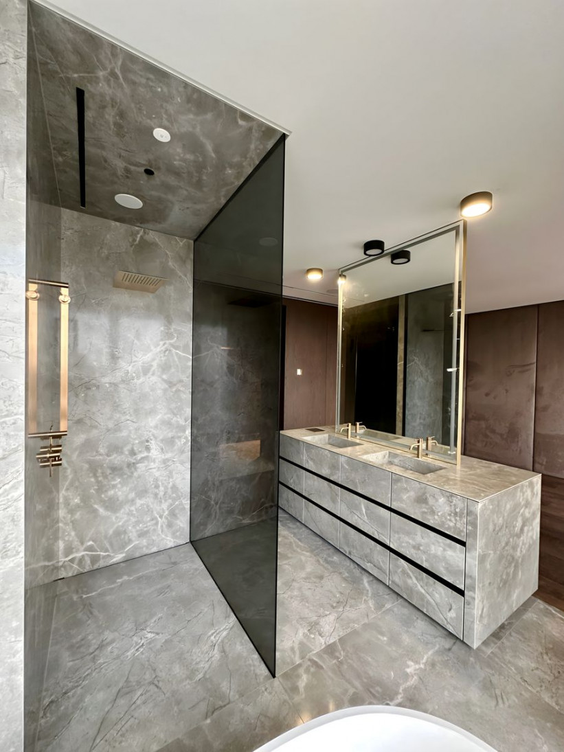 Продажа 3к квартиры в Киеве,  ЖК Роял Тауер, Саксаганского ул., 37К 10