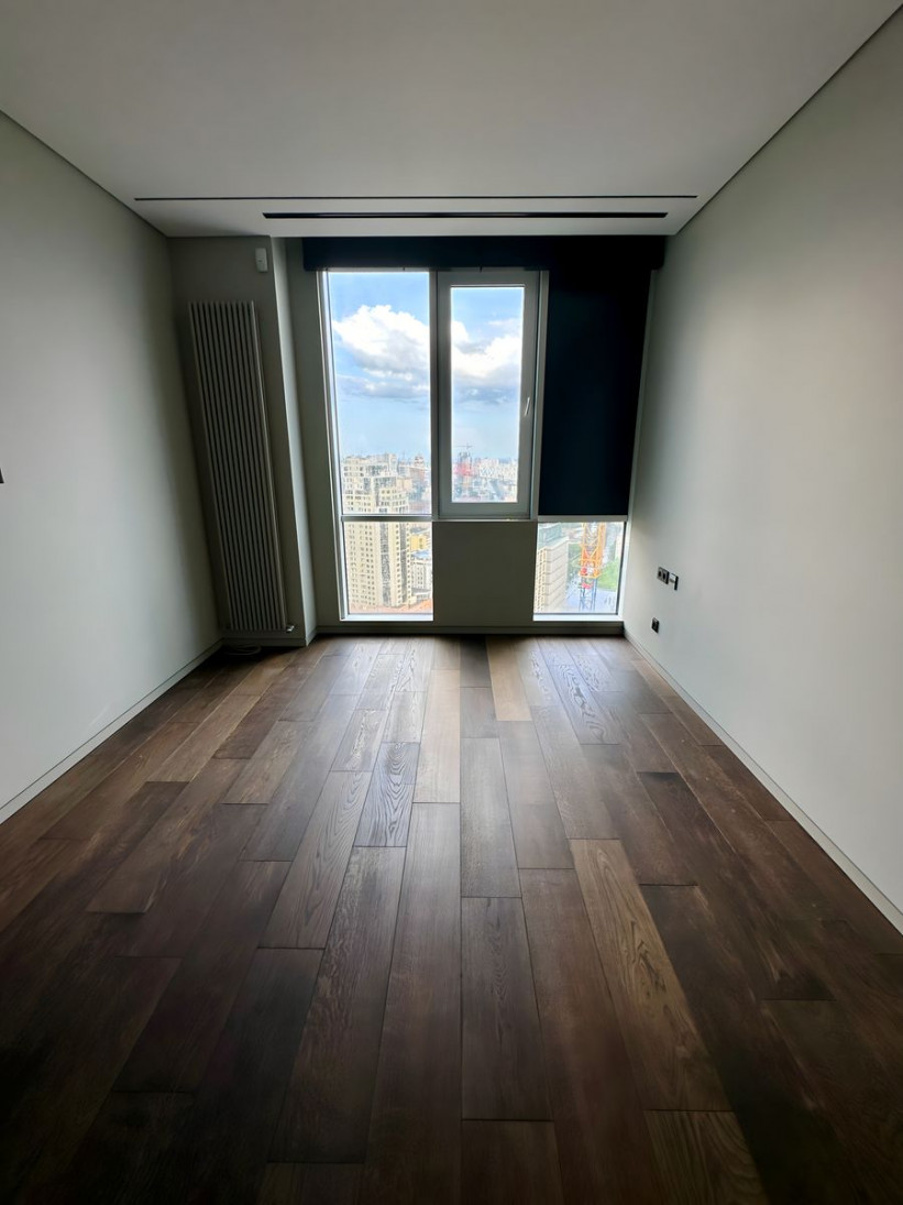 Продажа 3к квартиры в Киеве,  ЖК Роял Тауер, Саксаганского ул., 37К 14