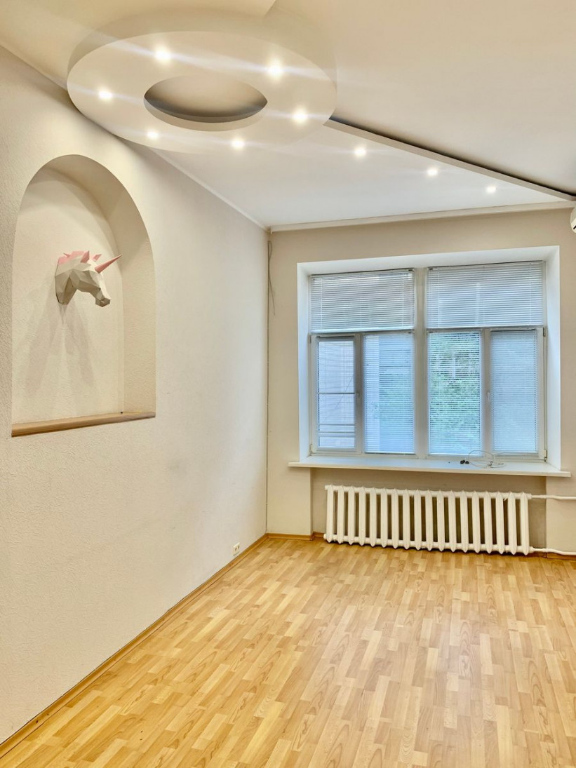 Продажа 3к квартиры в Киеве,  Малая Житомирская ул., 5 16