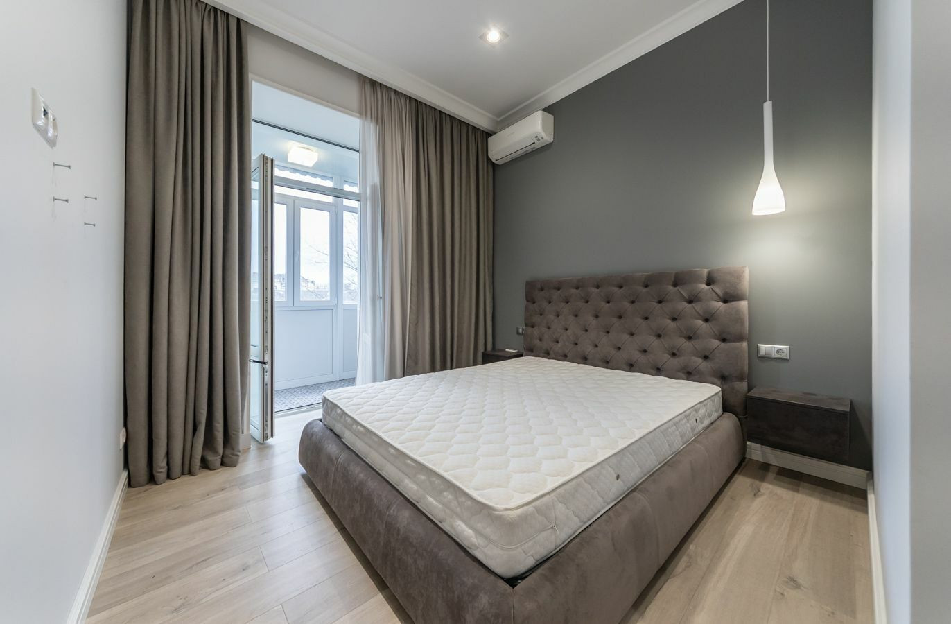 Продажа 4к квартиры в Киеве,  Сечевых стрельцов ул. (Артема ул.), 9В 9