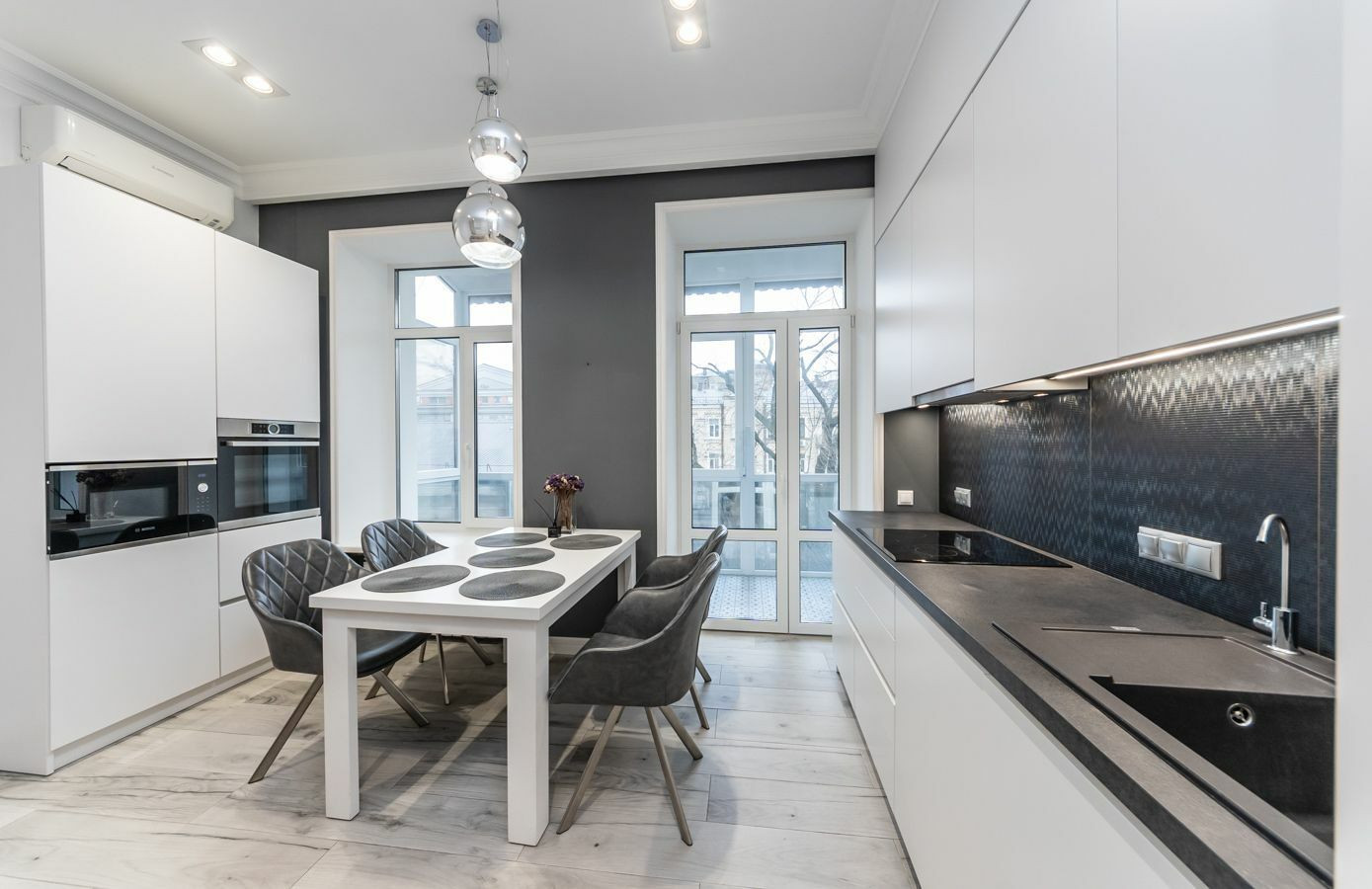 Продажа 4к квартиры в Киеве,  Сечевых стрельцов ул. (Артема ул.), 9В 19