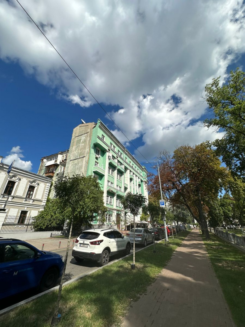 Продажа 4к квартиры в Киеве,  Леонтовича ул., 6А 3