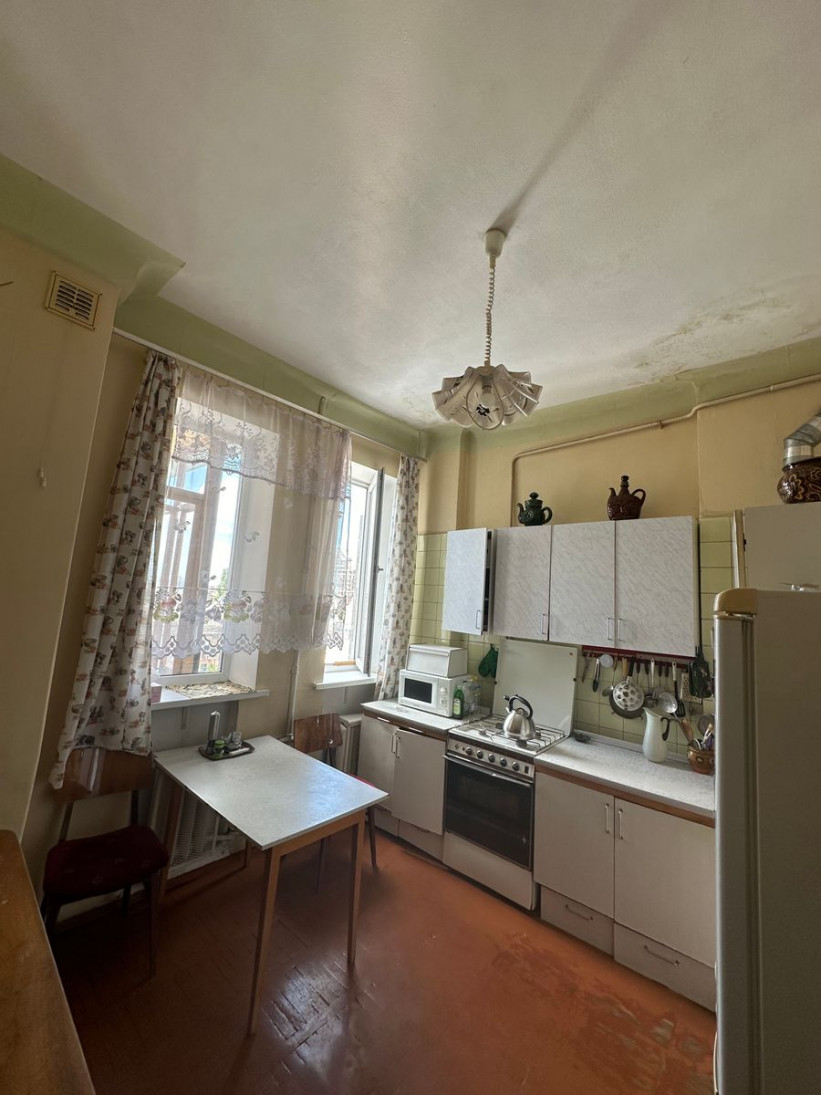 Продажа 4к квартиры в Киеве,  Леонтовича ул., 6А 6