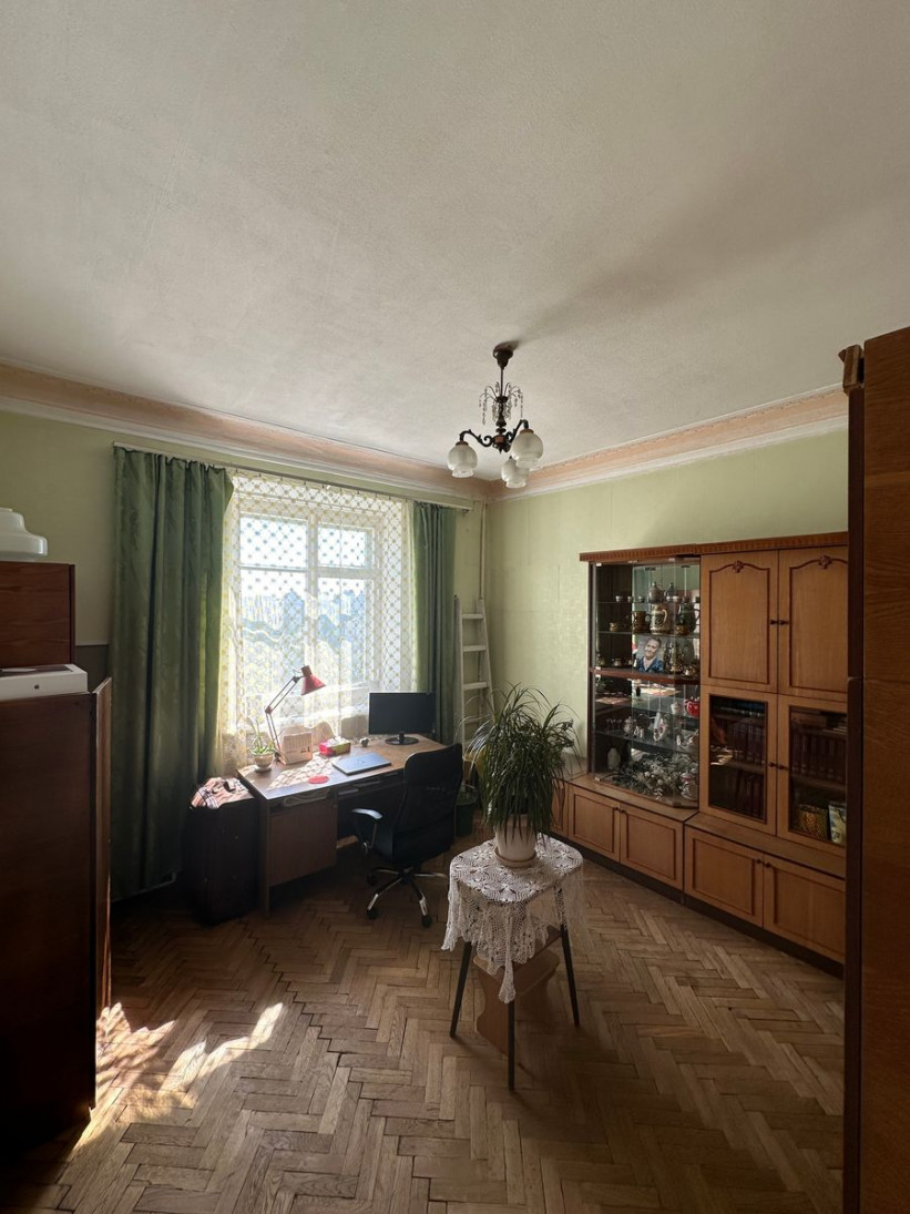 Продажа 4к квартиры в Киеве,  Леонтовича ул., 6А 9