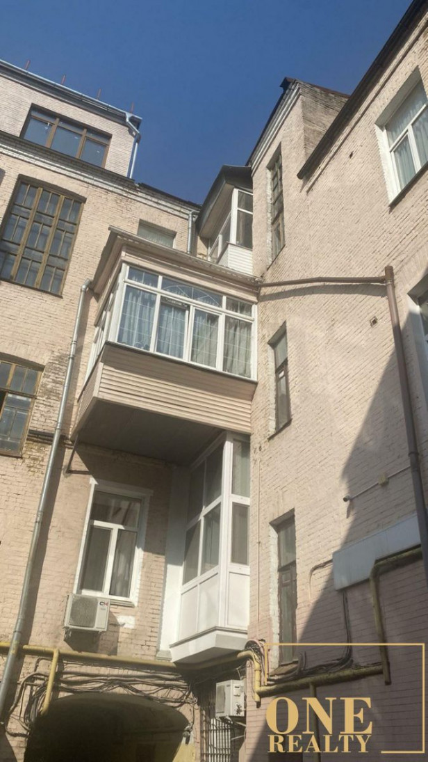 Продажа 3к квартиры в Киеве,  Гоголевская ул., 10 1