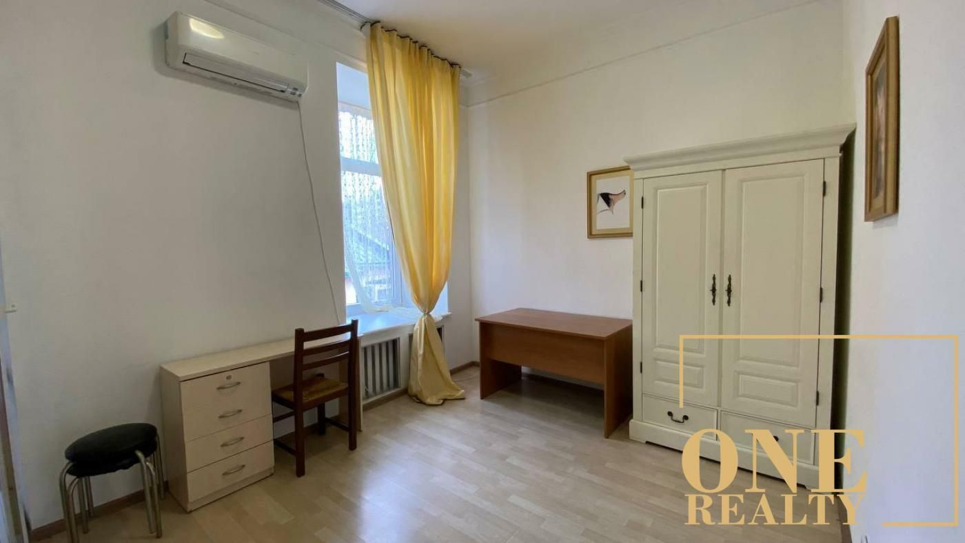 Продажа 3к квартиры в Киеве,  Гоголевская ул., 10 5