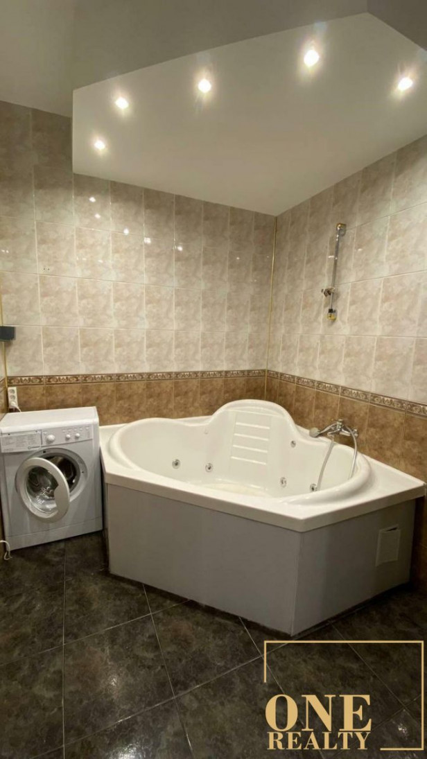 Продажа 3к квартиры в Киеве,  Гоголевская ул., 10 12