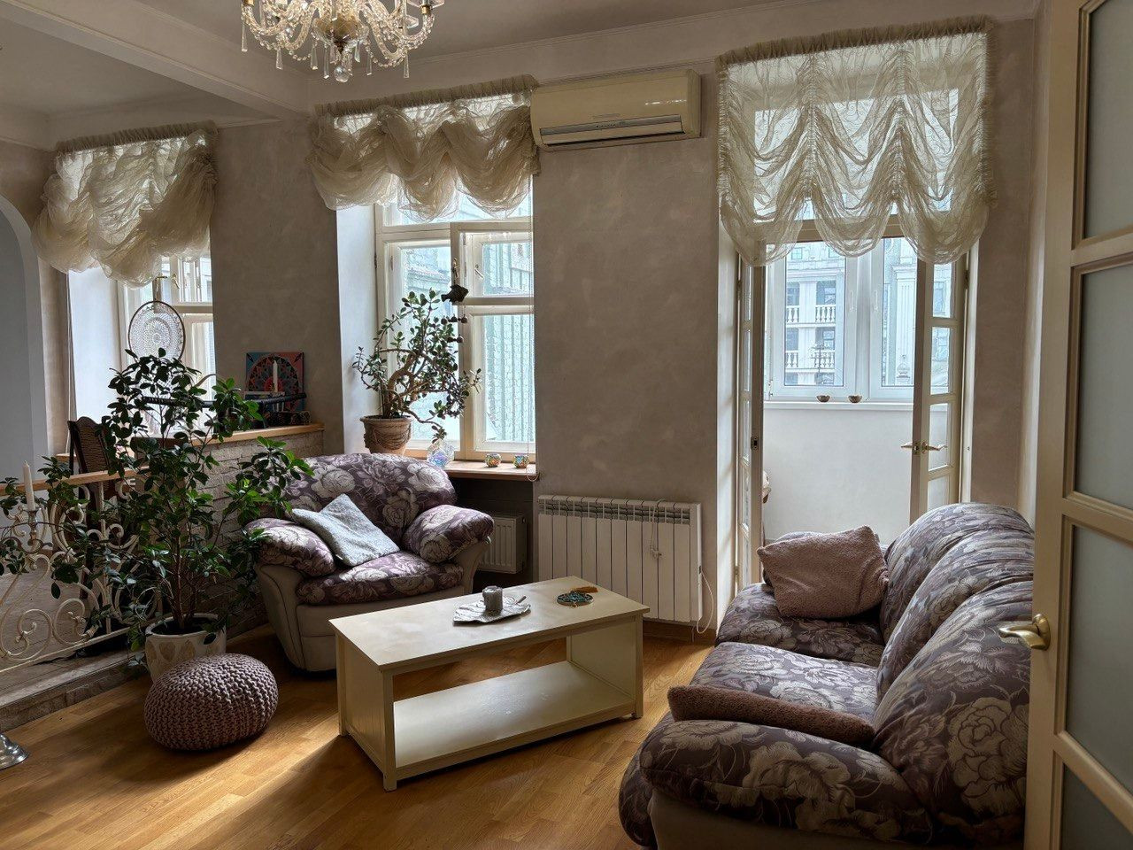 Продажа 3к квартиры в Киеве,  Гончара Олеся ул., 24 0