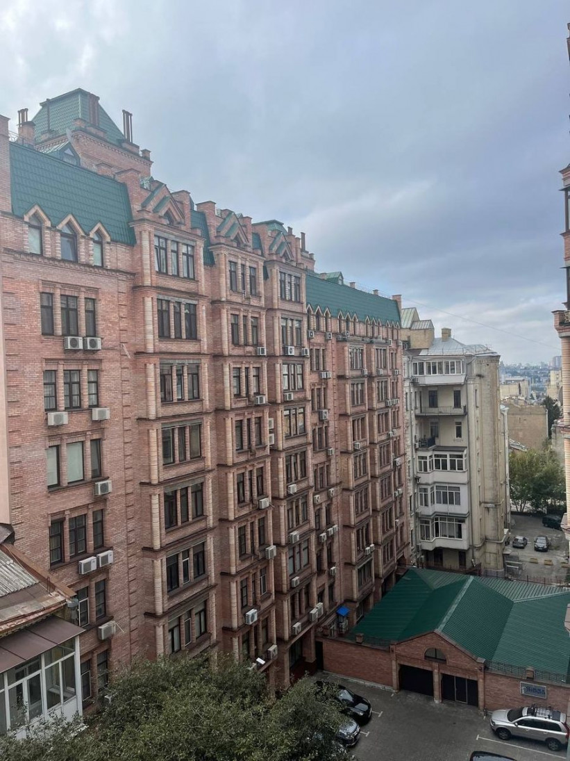 Продажа 3к квартиры в Киеве,  Гончара Олеся ул., 24 9