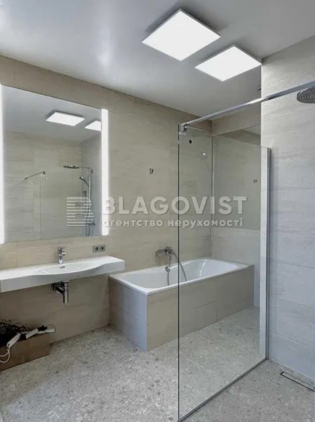 Продажа 2к квартиры в Киеве,  ЖК Ярославов Град, Бульварно-Кудрявская ул. (Воровского ул.), 8