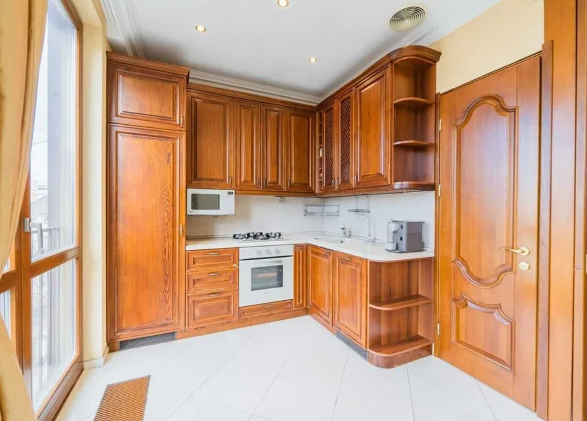 Продажа 4к квартиры в Киеве,  Рейтарская ул., 26 8