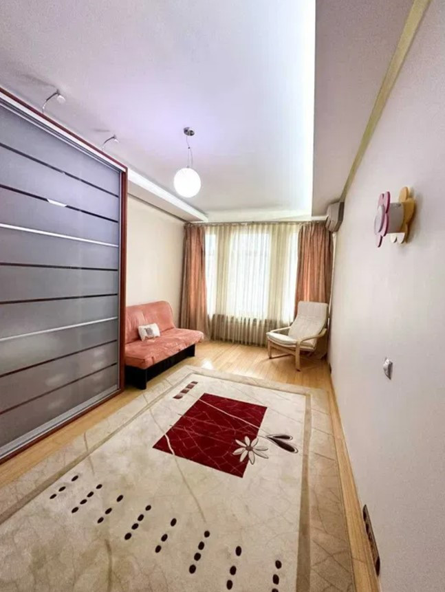 Продажа 3к квартиры в Киеве,  Паньковская ул., 27/78 11