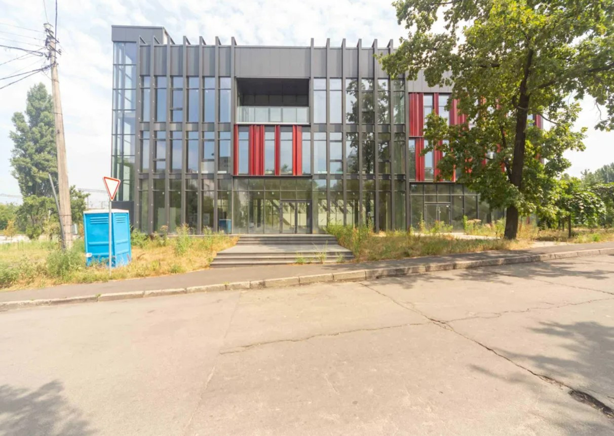 Аренда здания в Киеве, Кривоноса Петра пл., 2