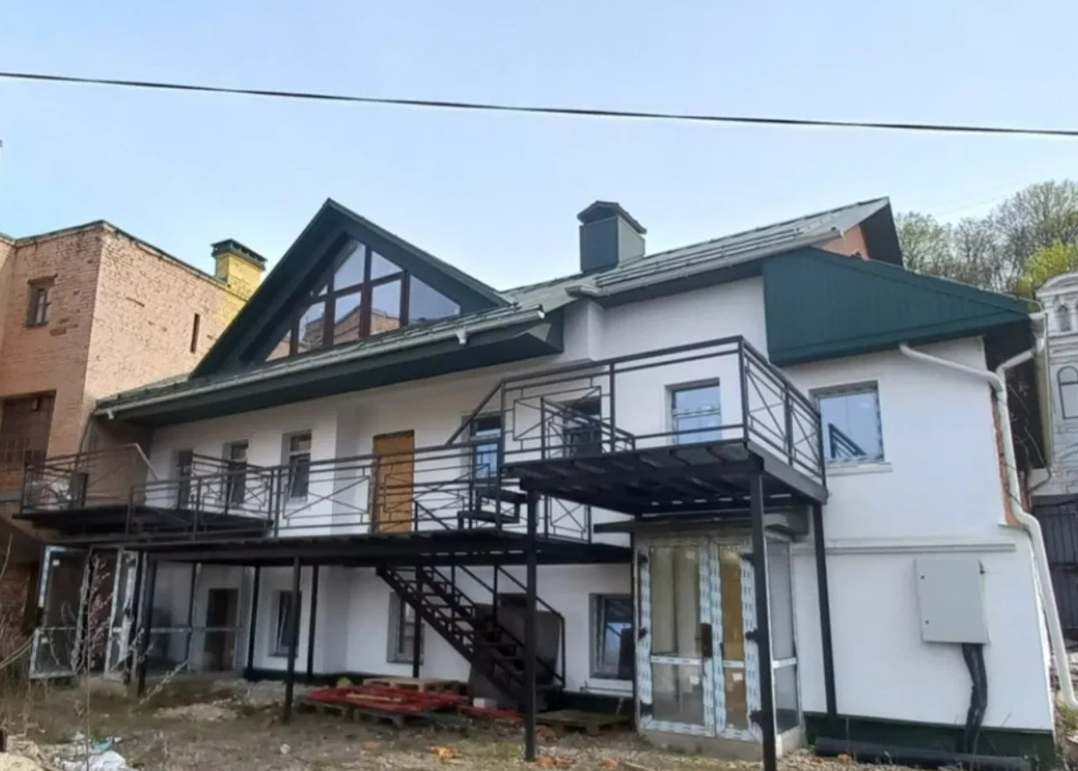 Аренда здания в Киеве,  Андреевский спуск, 10А 1