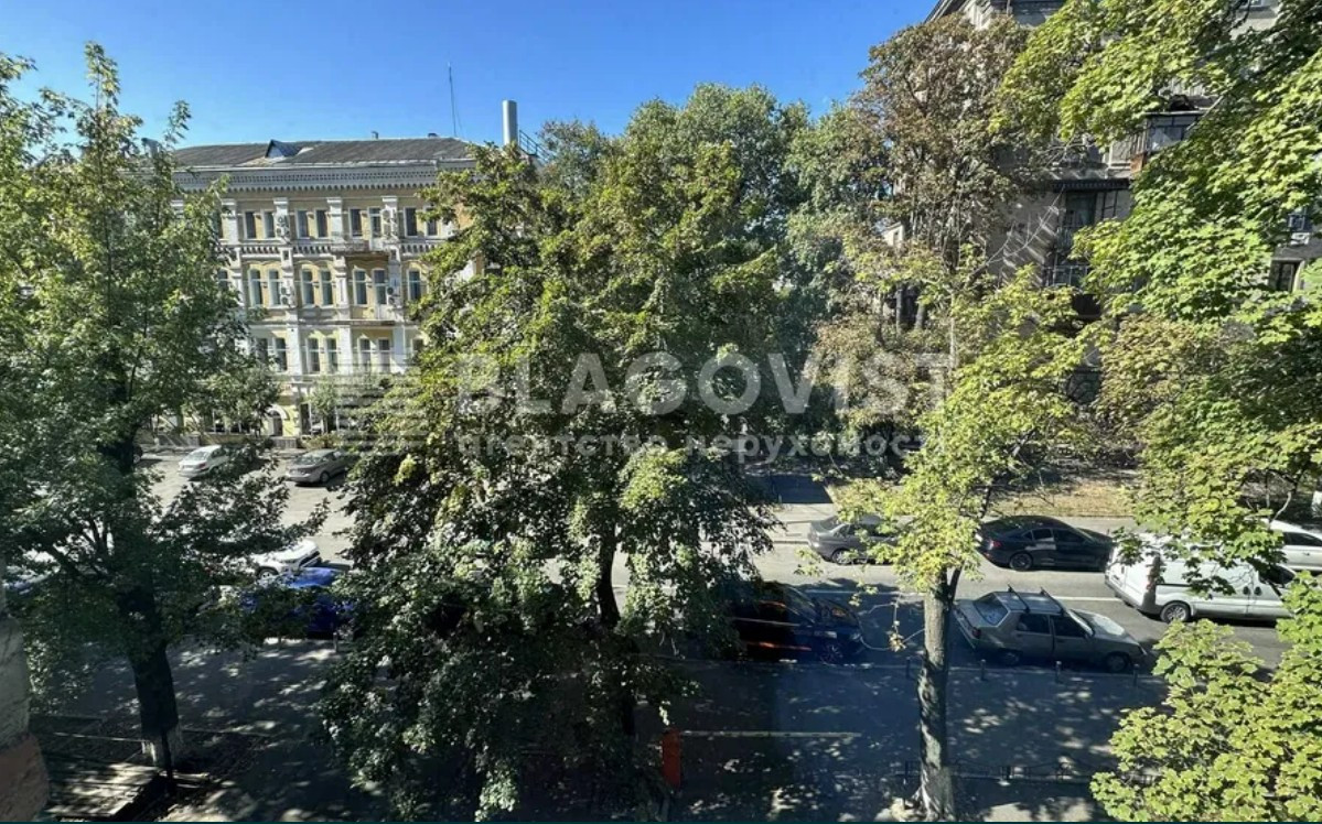 Продажа 3к квартиры в Киеве,  Тарасовская ул., 3 2