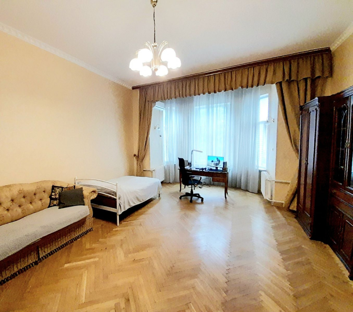 Продажа 2к квартиры в Киеве,  Гончара Олеся ул., 88Б 0