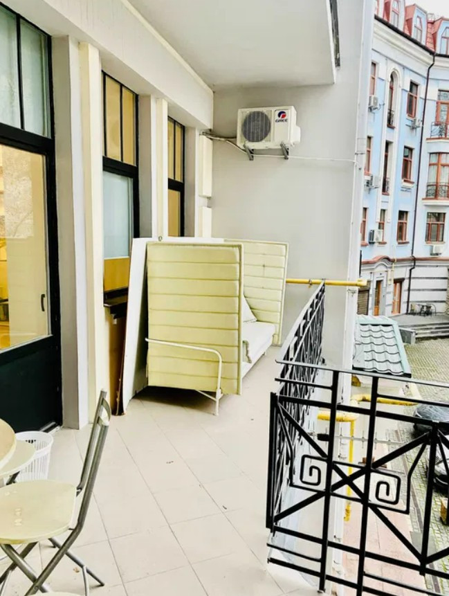 Продажа 1к квартиры в Киеве,  Воздвиженская ул., 48 1