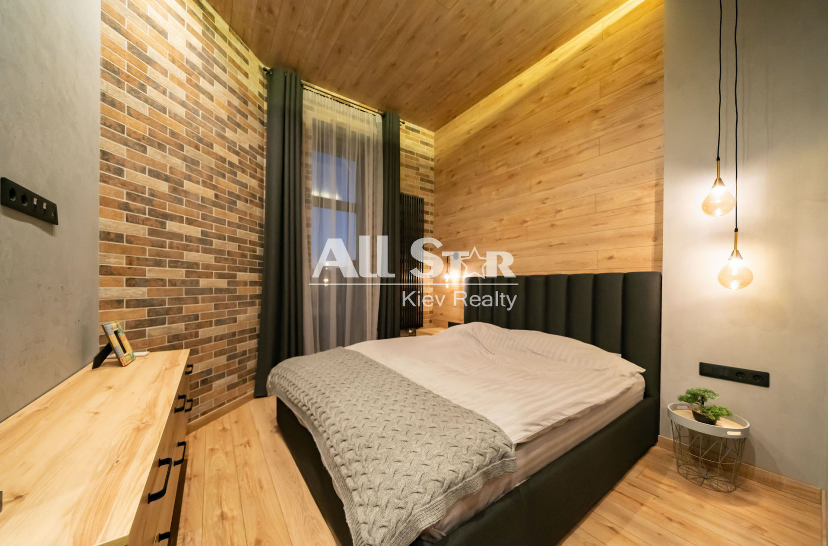 Аренда 3к квартиры в Киеве,  Терещенковская ул., 13 6