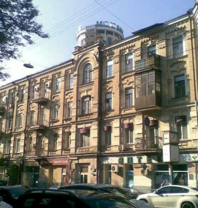 Продажа 3к квартиры в Киеве,  Золотые Ворота, Сечевых стрельцов ул. (Артема ул.), 10 1